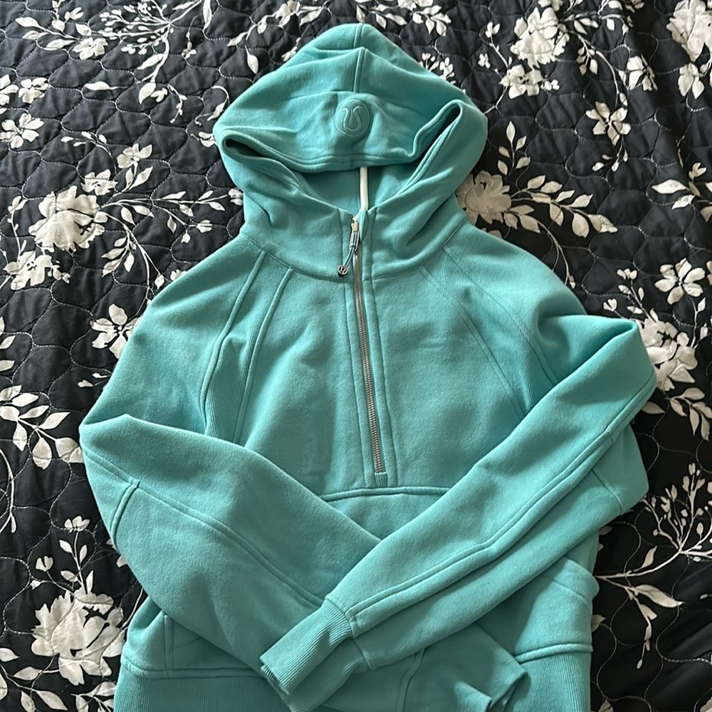 Lululemon Scuba Half Zip Hoodie